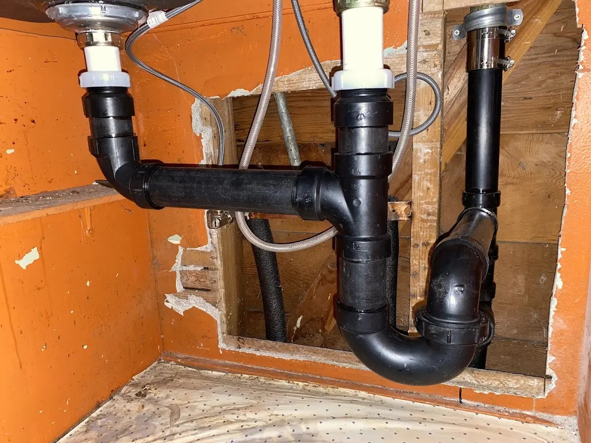 Professional Pipe Bursting equipment and tools on the job in Belleview